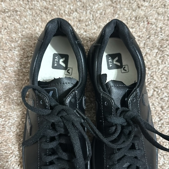 Veja - Picture 3 of 9